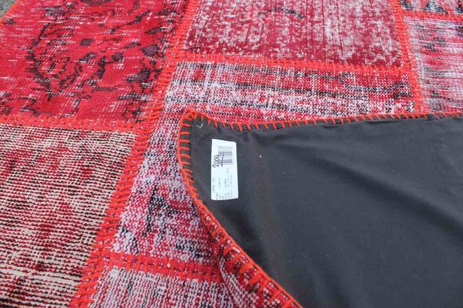 Huvudbild Patchwork Röd 2004